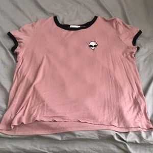 alien t-shirt